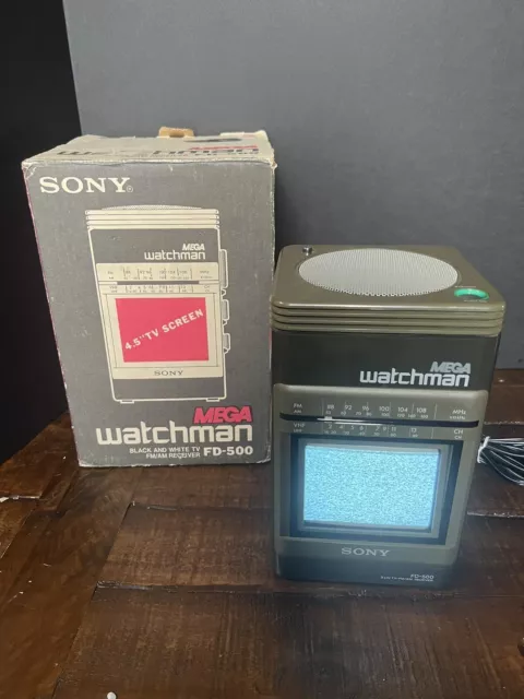 Vintage Sony Mega Watchman FD-500 Black and White TV- FM/AM Receiver Works w Box