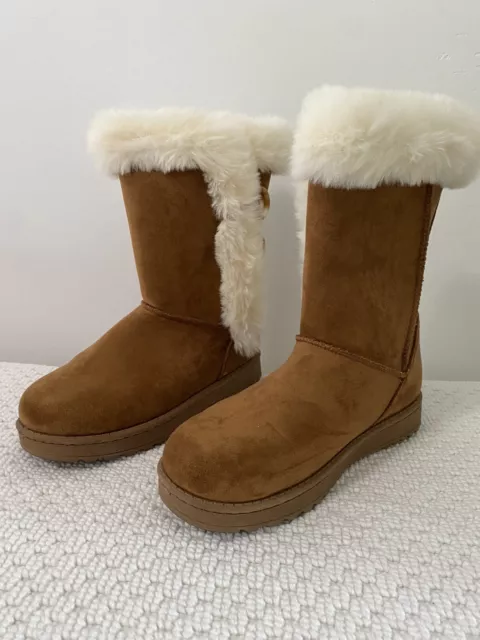 SO Abigail Women's Faux Fur Trimmed Chestnut Winter Boots Size 6 NEW