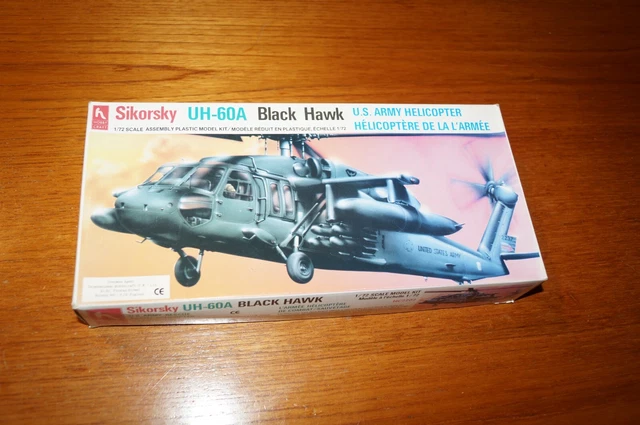 Modello Elicottero AF1 1/72 UH-60 Black Hawk In Pressofuso – Scatola HSC-2 Utility