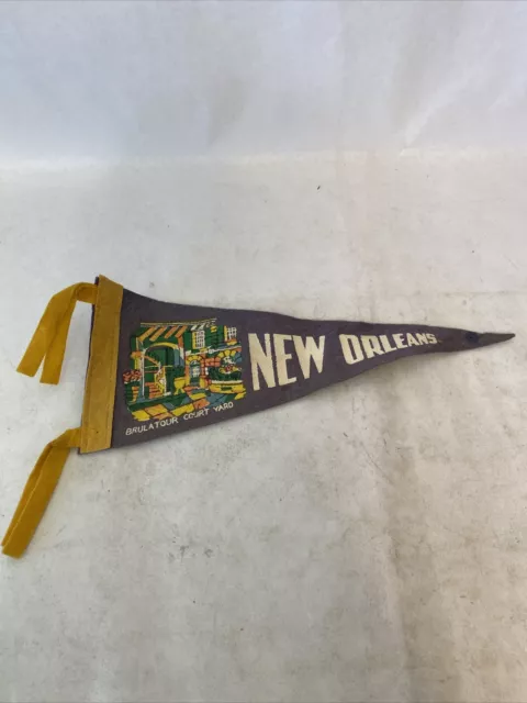 Vintage New Orleans LA Louisiana Brulatour Courtyard Souvenir 11" x 5" Pennant