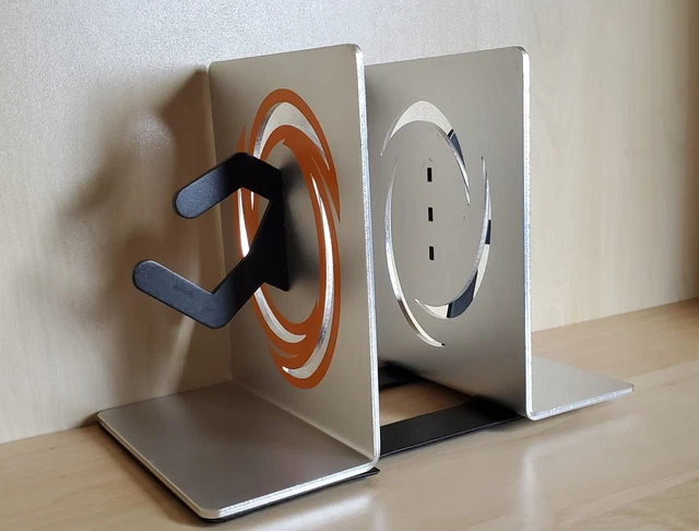 Portal 2 ThinkGeek Rare Video Game Bookends Aluminum Metal Book Ends 2