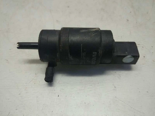 Pompe à Eau Lave-glace 12V Universelle - Pour Voiture, Fourgon, Bus, Camion - Connecteur 2 Broches