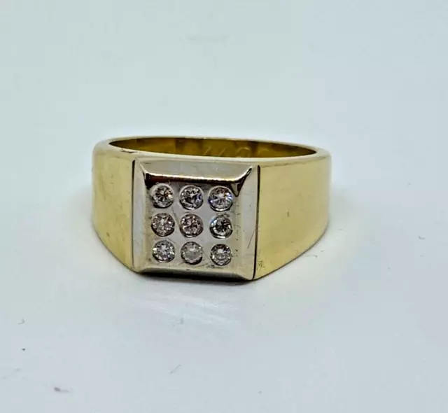 18ct yellow gold gents diamond ring 11.3 grams size R 10.3mm top