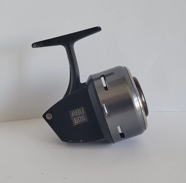 ABU GARCIA 506 Closed Face Course Fishing Reel In Blue Silver