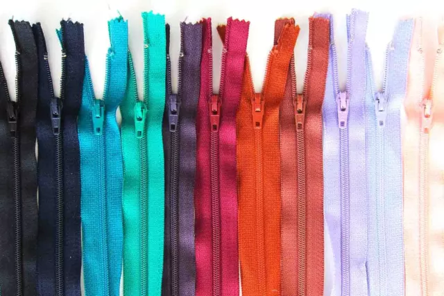 20 x 22" / 56cm YKK Zips Job Lot Lucky Dip Nylon Closed Ended Assorted Colours