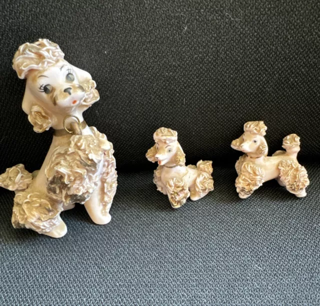 VINTAGE 3pc PORCELAIN Spaghetti Hair PINK POODLE DOG Figures-Chains Are Missing