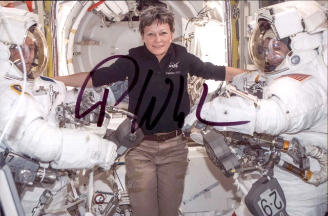 Peggy Whitson Signed 4x6 Photo Female NASA Space Shuttle Astronaut Autograph