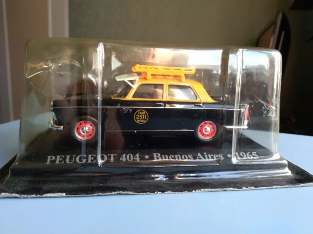 PEUGEOT 404 BERLINE taxi Buenos Aeres 1/43ème, collection presse