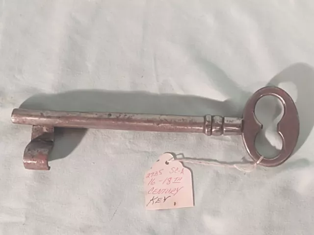 Large 8 5/8"  Wrought Iron Antique  Key, 18th / 19th Century (?), #10/10 2