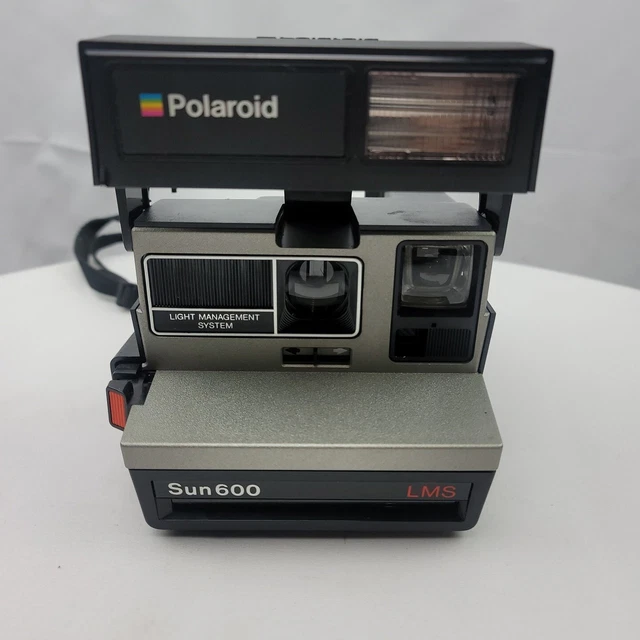 Vintage POLAROID Sun 600 Camera LMS Light Management System w/ Strap UNTESTED