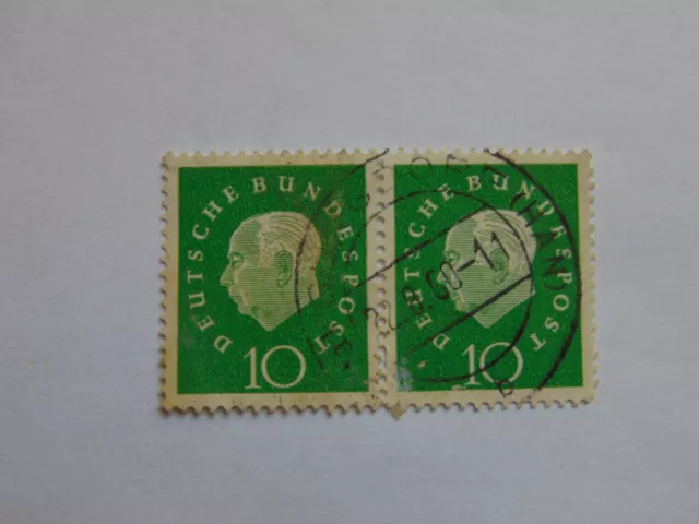 4 waag. Paare 10 Pf. Marken (.) Berlin West, Th. Heuss, 1959, Mi 183 w/183 w 2