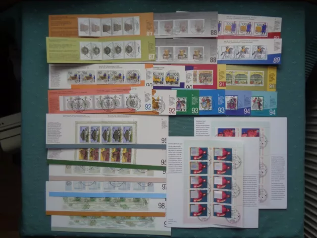 Bund, BRD, Berlin, Caritas, 26 Markenheftchen Jahrgang 1987 bis 1999 kpl. ESST