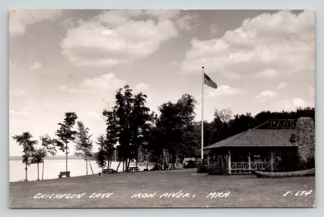 Postcard Michigan RPPC Chicaugon Lake Pentoga Park Pavilion Iron County RPO 1944