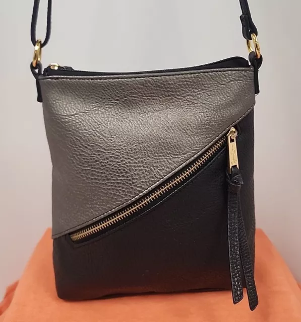 Women's Handbags - Used & Pre-Owned - Clothes Mentor