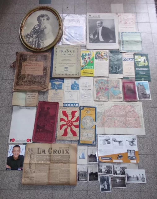 Lot documents anciens photos, dépliants touristiques, cartes, guides, atlas