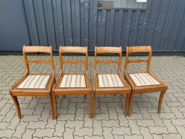 4 Stühle Biedermeier antik Dieburg frisch bezogen