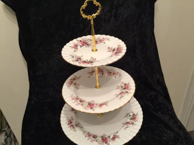 Royal Albert Lavender Rose  bone china 3-Tiered Cake Stand