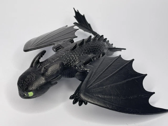 TOOTHLESS FIGURE 8& Dreamworks How to Train Your Dragon Toy 2018 DWALLC ...