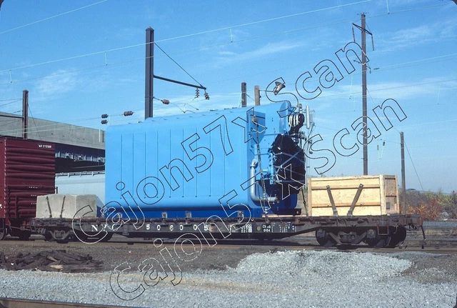 Original Slide- NYC New York Central Flatcar #506005 With Large Load 11/85