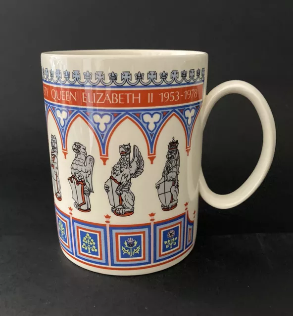 WEDGWOOD - QUEEN ELIZABETH II 25th ANNIVERSARY CORONATION MUG - 1978