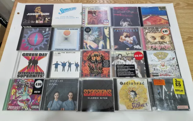 Bundle Of 19 CD Albums & 3 CD Single Boxset Green Day Maroon 5 Squeeze Ash