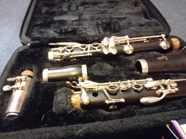 Yamaha YCL- 450 Bb Clarinet