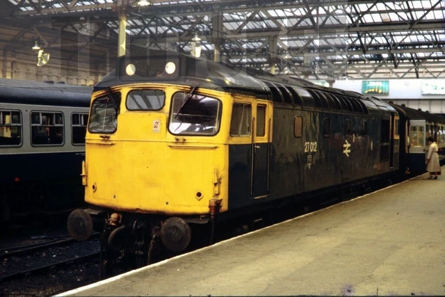 35MM SLIDE BR British Railways Diesel Loco Class 27 27012 1985 Original ...