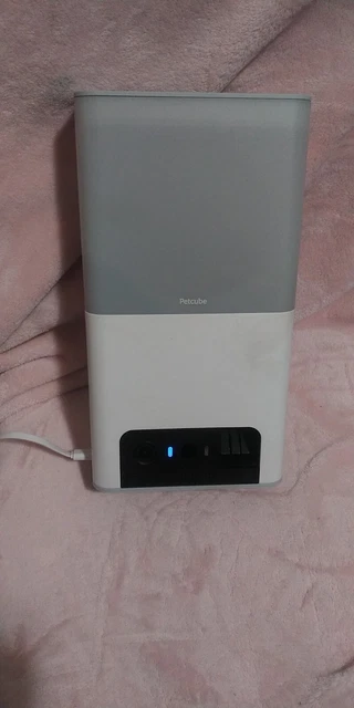Petcube Bites 2 Lite Interactive WiFi Pet Monitoring Camera with Auto Feeder
