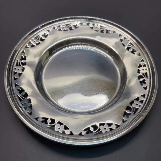 Henry Birks & Sons Pierced Small BonBon Nut Plate Sterling "18/19" 5.5" 70g