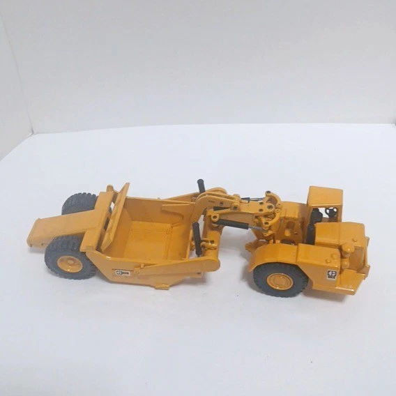Miniature Joal Caterpillar 631D – Tombereau, Fabrication Espagne, Vintage 80's, Collection