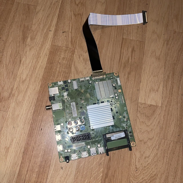 Carte principale / Main Board 715G8132 M01 B00 005T pour TV PHILIPS