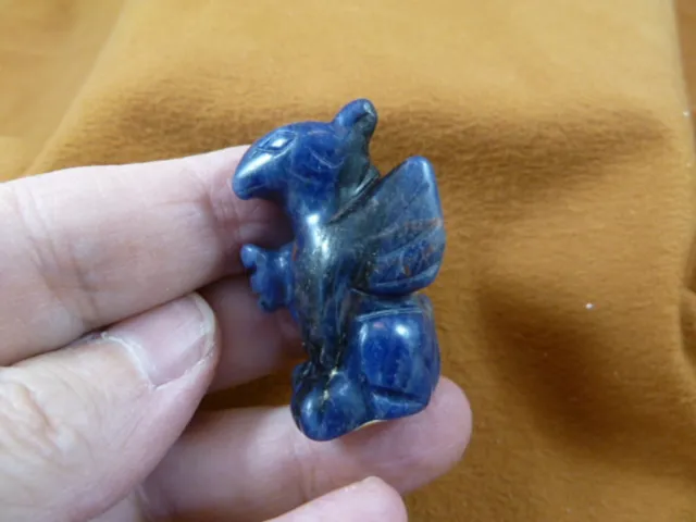 (Y-GRI-576) Blue sodalite GRIFFIN gryphon gemstone figurine statue Eagle Lion
