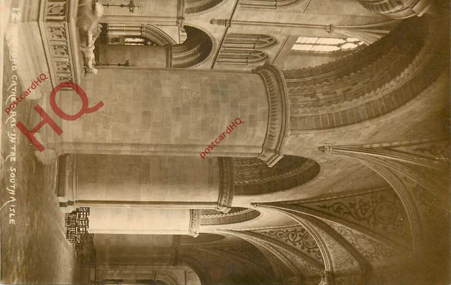 Picture Postcard>>Hereford Cathedral, In the South Aisle [Cambria Series]