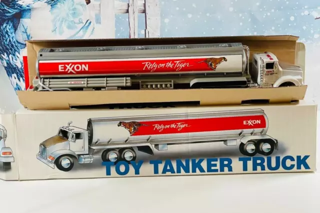 1992 Exxon Gas-Oil Toy Tanker Truck Diecast Battery Operated Light/Sound NIB