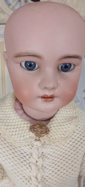 Poupée ancienne DEP taille 9 oreilles percées | UK