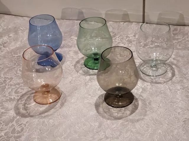 5 vintage Cognacschwenker zartes Glas in bunten Farben 8,5 x 6,5 cm - DDR Glas