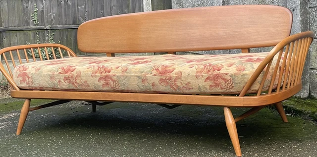 Fine Retro Ercol Sofa/Daybed Original Mint Condition  We Deliver 2