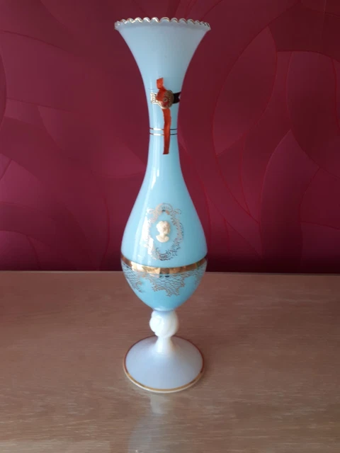 Vase Soliflore Opaline Vintage - Rose Et Blanc, Pied Torsadé - 25 Cm - Italie - Occasion