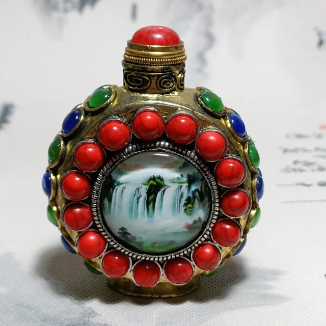 Beautiful Chinese art copper inlay beads landscape luminous snuff bottle