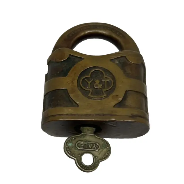 Yale & Towne Mfg Co Padlock Brass Lock Stanford Connecticut Y & T Clover