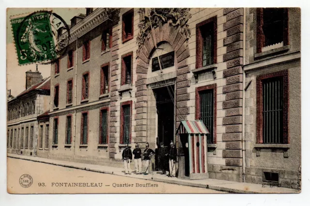 Thème VIE MILITAIRE CASERNES CPA 77 FONTAINEBLEAU quartier boufflers carte coul.