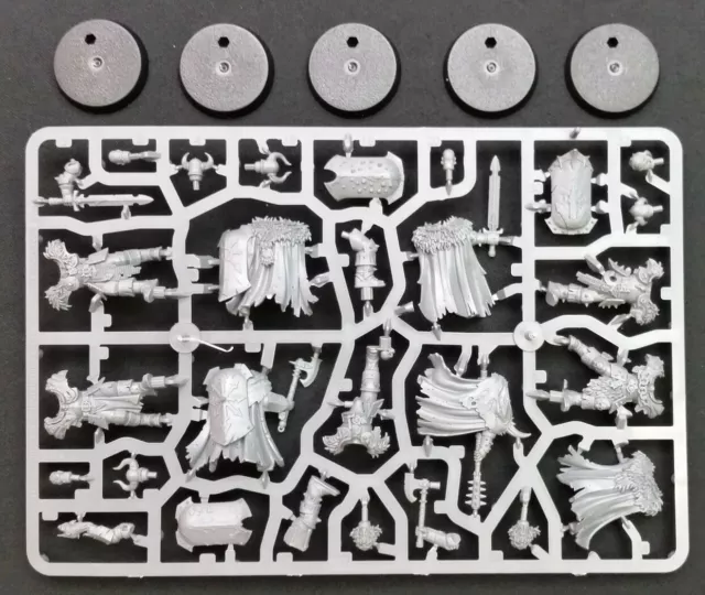 5 Chaos Warriors Slaves Darkness Start Collecting Sigmar Warhammer A Swords Axes