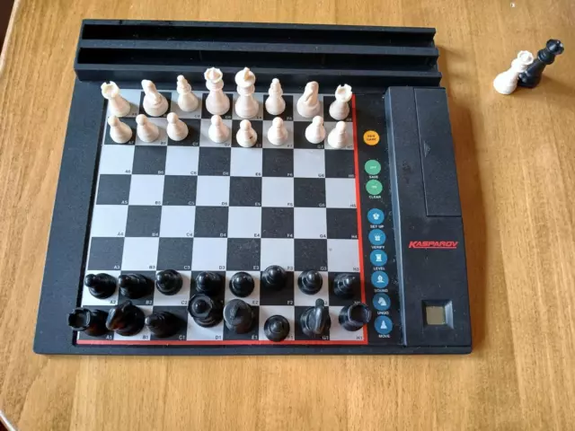 Schachcomputer "Kasparov"