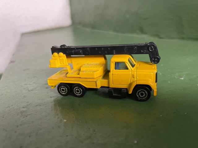 Majorette Grand Series - Camion benne Volvo - Construction - Métal