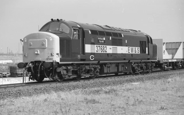 BRITISH RAILWAY B.R Original Negative - Class 37 37682 At Crewe May ...