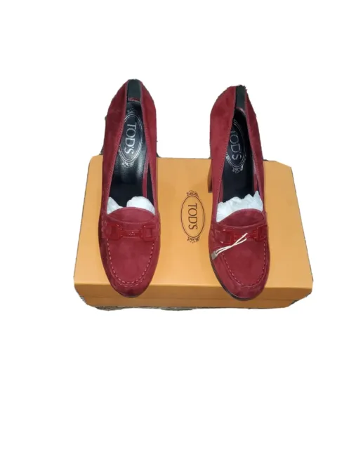 Tods womens Burgundy Pumps size 39.5