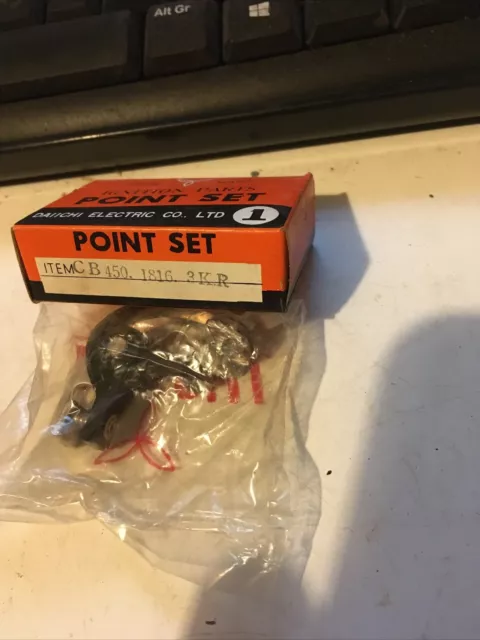 Contact Points  Honda CB450 Right set nos genuine period ignition coil spark plu