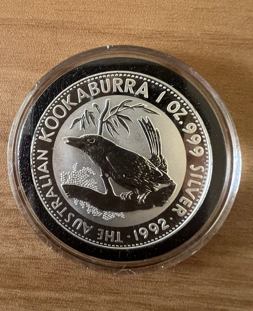 1992年 オーストラリア クックアブリル銀貨 1オンス 1992 AUSTRALIA 1 oz Silver Kookaburra Dollar Coin in capsule