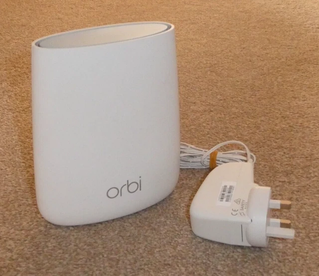 NETGEAR ORBI Router RBR20 AC2200 Whole Home Mesh WiFi Router