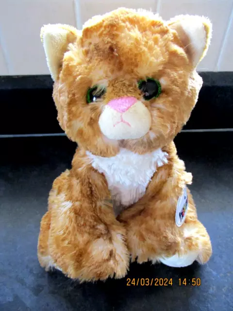 LOVELY  PLUSCH HEUNEC VERY SOFT CUDDLY TOY 22cm GINGER & WHITE CAT STILL TAGGED